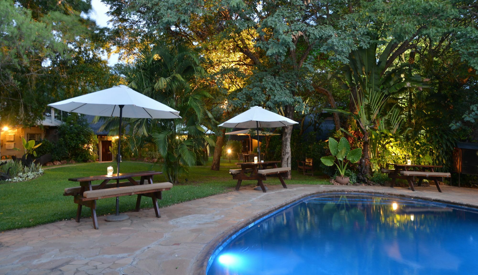 Bayete Guest Lodge 维多利亚瀑布 外观 照片